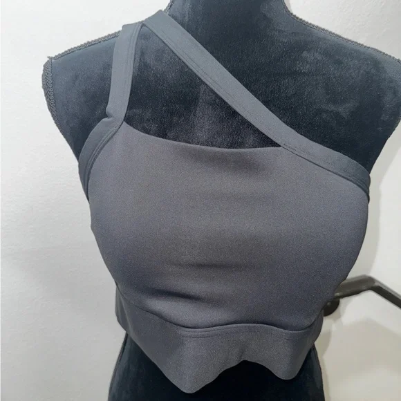 Reebok One Shoulder Bra in Black - Picture 7 of 8